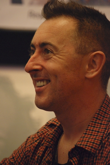 Photo Coverage: Alan Cumming Sings and Signs 'BLUE CAR' at Barnes & Noble 