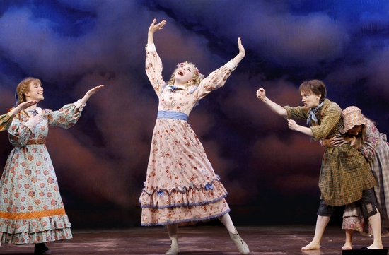 Photo Flash: LITTLE HOUSE ON THE PRAIRIE, THE MUSICAL National Tour Image