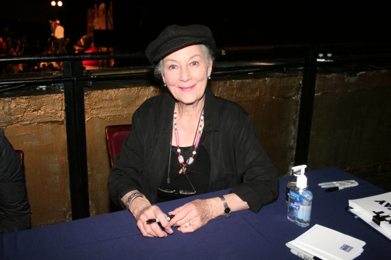 Photo Coverage: 23rd Annual Broadway Flea Market & Grand Auction - Celebrity Tables Image