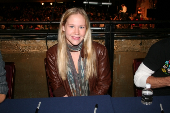 Photo Coverage: 23rd Annual Broadway Flea Market & Grand Auction - Celebrity Tables Image