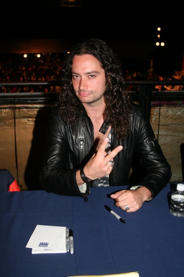 Photo Coverage: 23rd Annual Broadway Flea Market & Grand Auction - Celebrity Tables Image