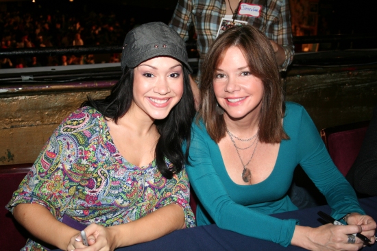 Photo Coverage: 23rd Annual Broadway Flea Market & Grand Auction - Celebrity Tables Image