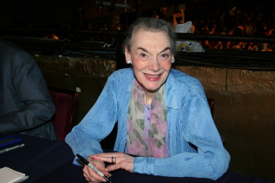 Photo Coverage: 23rd Annual Broadway Flea Market & Grand Auction - Celebrity Tables Image