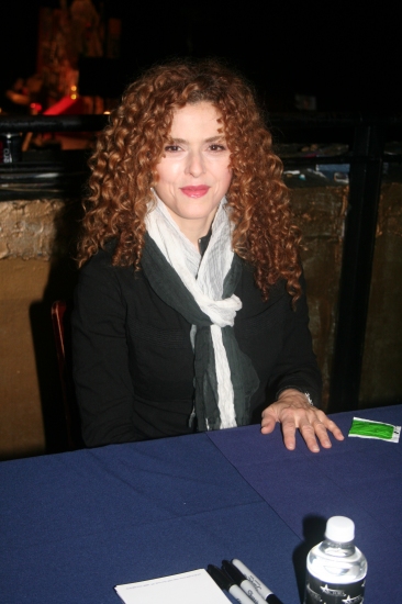 Photo Coverage: 23rd Annual Broadway Flea Market & Grand Auction - Celebrity Tables Image