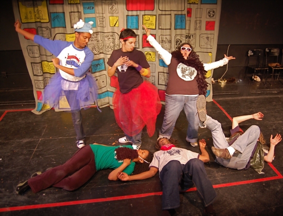 Photo Flash: Barrel of Monkey's BOM Image