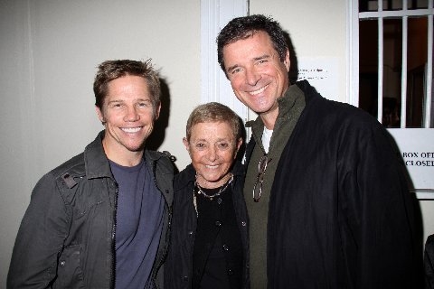 Photo Flash: Soap Stars & Director/Choreographer Patricia Meet The Cast of UNDER FIRE Image