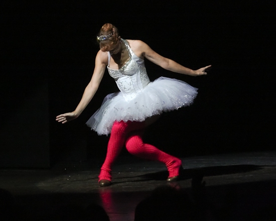 Photo Coverage: Tony Winner Kiril Kulish Bids Farewell to Broadway's BILLY ELLIOT Image