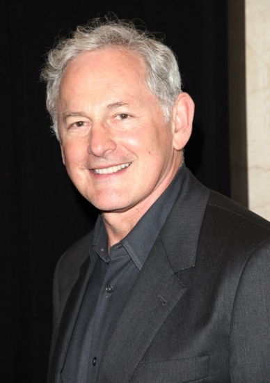 Victor Garber Photo