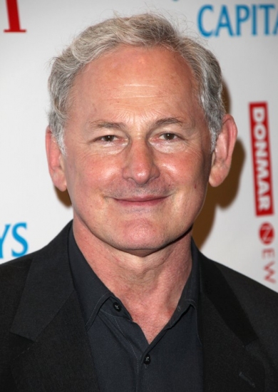 Victor Garber Photo