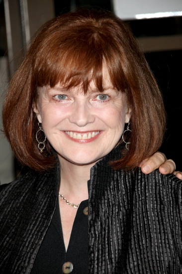 Photo Coverage: THE ROYAL FAMILY - Opening Night Arrivals Image