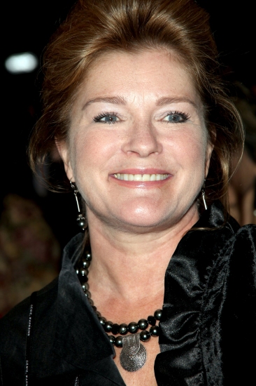 Photo Coverage: THE ROYAL FAMILY - Opening Night Arrivals Image