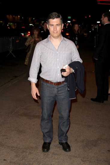 Photo Coverage: THE ROYAL FAMILY - Opening Night Arrivals Image