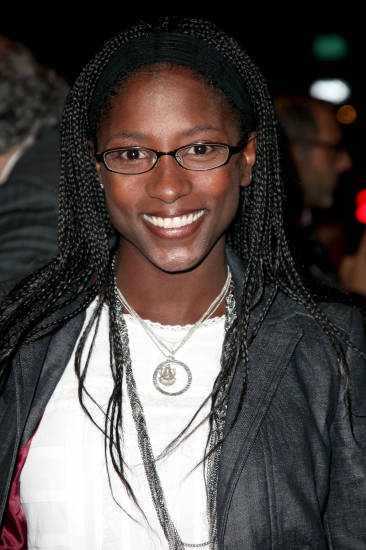 Photo Coverage: THE ROYAL FAMILY - Opening Night Arrivals Image