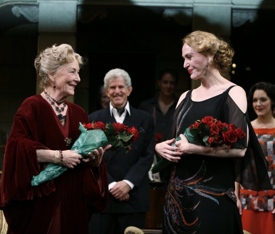 Photo Coverage: THE ROYAL FAMILY - Curtain Call Image