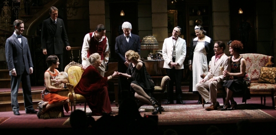 Photo Coverage: THE ROYAL FAMILY - Curtain Call  Image