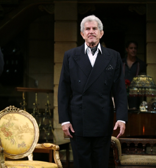 Photo Coverage: THE ROYAL FAMILY - Curtain Call Image