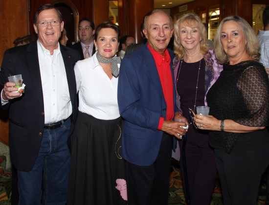 Photo Flash: THE MARVELOUS WONDERETTES Opening Night Performance At The Miracle Theatre Image