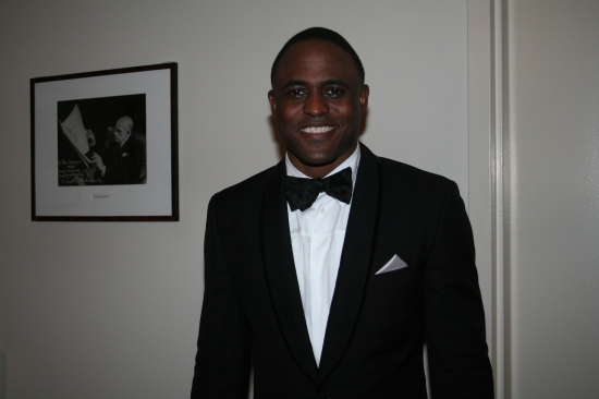 Photo Coverage: Wayne Brady Performs with The New York Pops Image