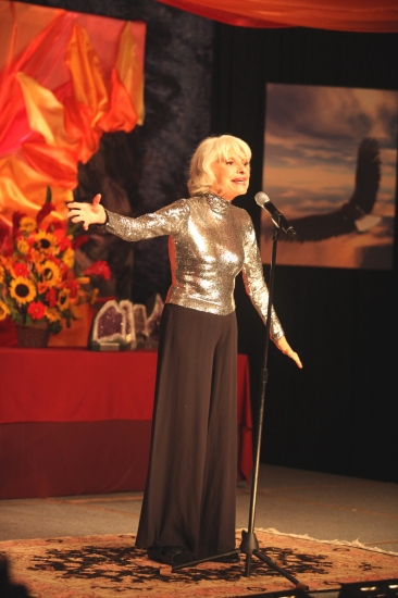 Photo Flash: The BraveHeart Awards With Carol Channing 