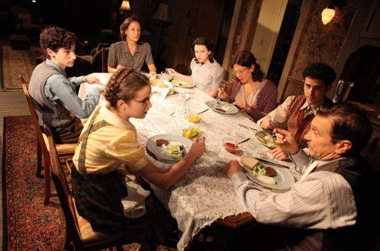 Photo Flash: BRIGHTON BEACH MEMOIRS Opens Tonight Image