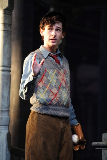Photo Flash: BRIGHTON BEACH MEMOIRS Opens Tonight Image