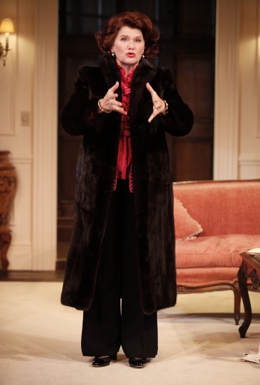 Photo Flash: THE LADY WITH ALL THE ANSWERS At The Cherry Lane Theatre Image