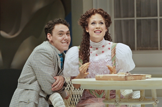 Photo Flash: THE IMPORTANCE OF BEING EARNEST Image