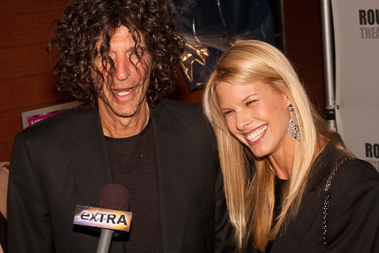 Howard Stern and Beth Ostrosky Stern Photo