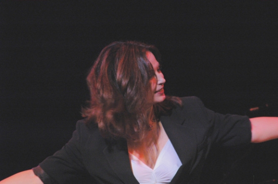 Photo Coverage: All of Me - Linda Eder at Town Hall - Performance! Image