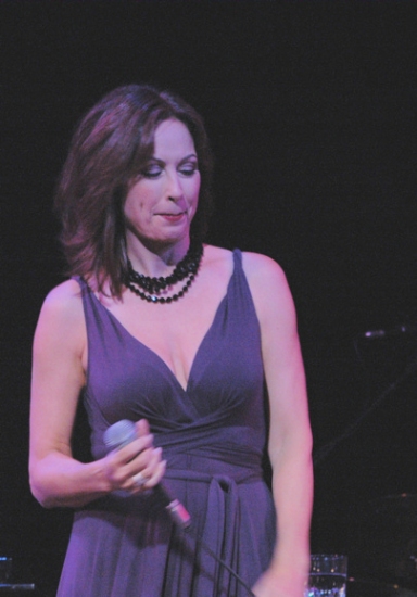 Photo Coverage: All of Me - Linda Eder at Town Hall - Performance! Image