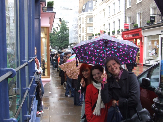 Photo Flash: U.K.'s John Barrowman Promotes New Autobiography, 'I Am What I Am' Image