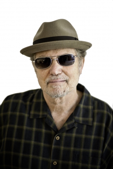 Photo Preview: Steppenwolf Presents NPR’s Joe Frank in IS THERE SOMETHING WRONG? Image