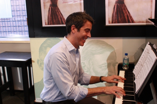 Photo Flash: Rebecca Luker Celebrates GREENWICH TIME at Barnes & Noble Image