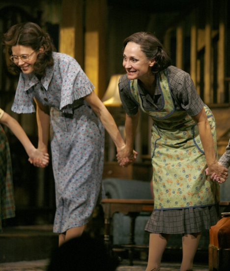 Jessica Hecht and Laurie Metcalf
 Photo