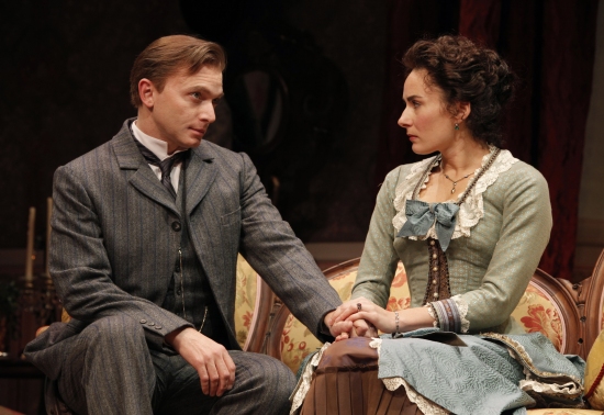 Photo Flash: Cerveris, Benanti & Dizzia in LCT's IN THE NEXT ROOM Image