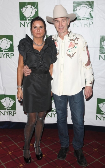 Photo Coverage: Bette Midler's HULAWEEN 2009 Benefit Image