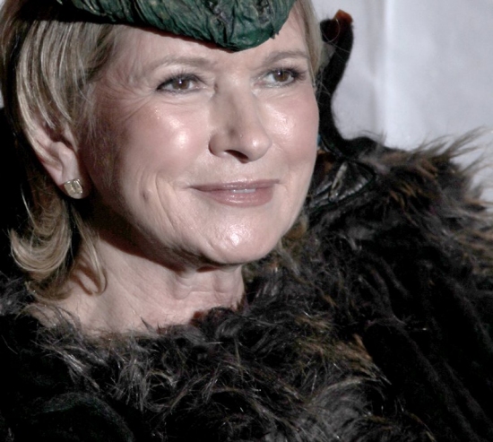 Photo Coverage: Bette Midler's HULAWEEN 2009 Benefit Image