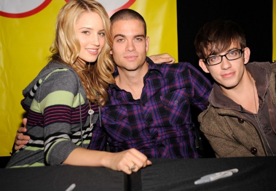 Photo Flash: GLEE Cast CD Signing at Garden City's Roosevelt Field Mall Image