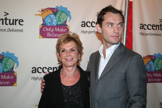 Photo Coverage: The 'Only Make Believe' Benefit Gala at Broadway's Shubert Theatre Image
