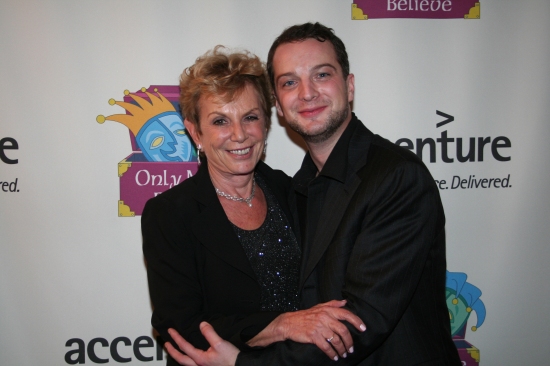 Photo Coverage: The 'Only Make Believe' Benefit Gala at Broadway's Shubert Theatre Image