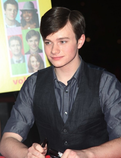 Photo Coverage: The Cast of Fox's GLEE Celebrate CD Release at Borders Columbus Circle Image