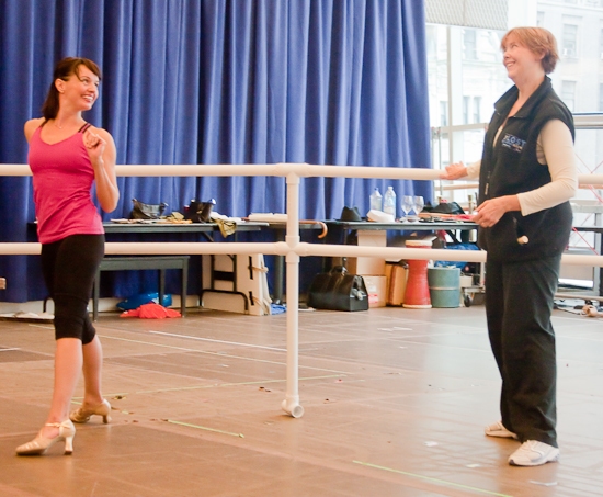 Photo Coverage: The Cast of Paper Mill Playhouse's ON THE TOWN Meets the Press! Image