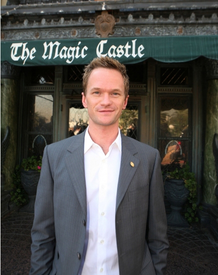 Photo Flash: Neil Patrick Harris, Romi Dames, Amos Levkovitch & More Celebrate 100th Anniversary of Magical Arts Academy Image
