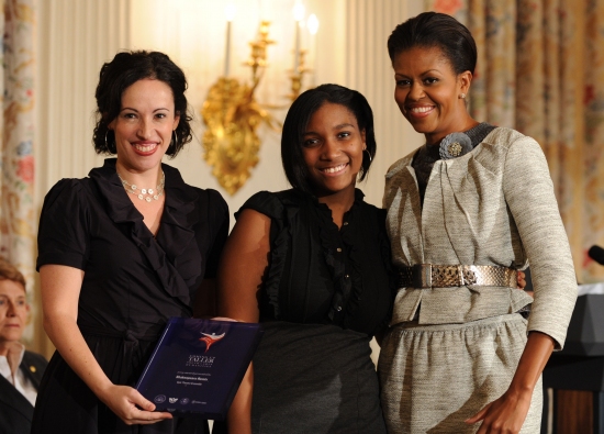 Photo Flash: 2009 Coming Up Taller Award White House Ceremony Image