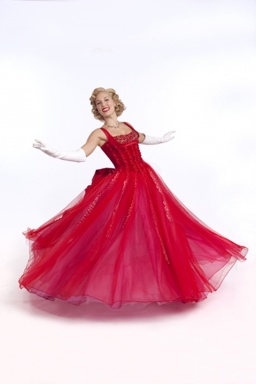 Photo Flash: The Broadway Cast of IRVING BERLIN'S WHITE CHRISTMAS Image