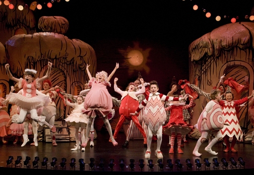 Photo Flash: DR. SEUSS' HOW THE GRINCH STOLE CHRISTMAS At The Old Globe Image