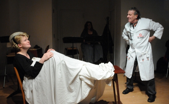 Photo Flash: Accidental Repertory Theater Presents BRECHT ON BRECHT Image