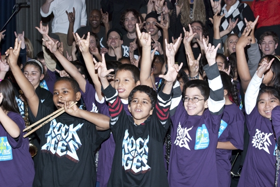 Photo Coverage: ROCK OF AGES and VH1 Save The Music Visit PS/IS 111 Image