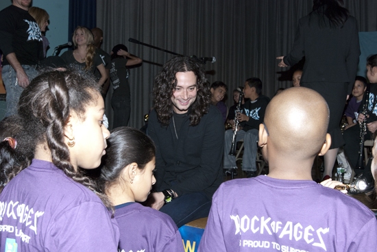 Photo Coverage: ROCK OF AGES and VH1 Save The Music Visit PS/IS 111 Image