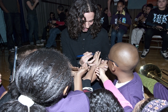 Photo Coverage: ROCK OF AGES and VH1 Save The Music Visit PS/IS 111 Image